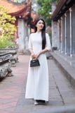  Áo dài lụa Tây thi trơn có cổ (Giá không kèm quần) 