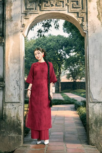  Áo dài Tường Vân chất tơ thêu lót lụa cao cấp (Giá không kèm quần) 