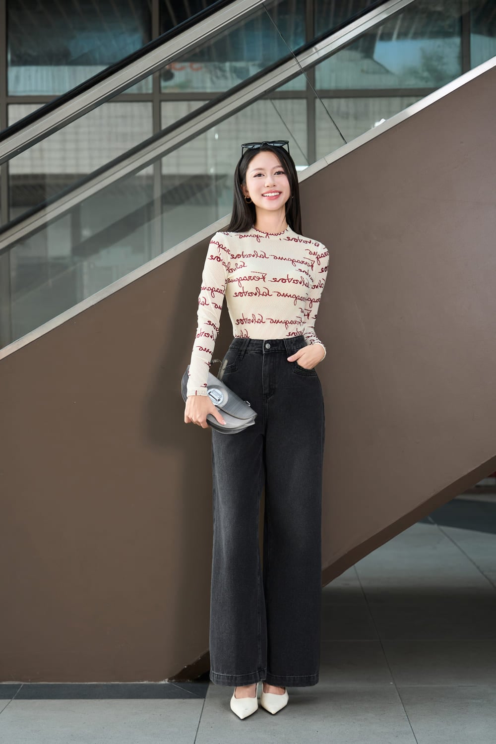 phối áo lửng cùng quần ống rộng