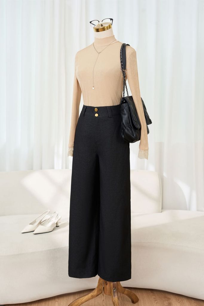  Áo thun dài tay cổ lọ tay phối ren 