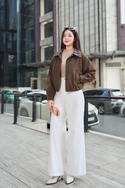  Áo khoác dạ ngắn mềm mịn cổ bẻ phối lót kẻ caro bo gấu 