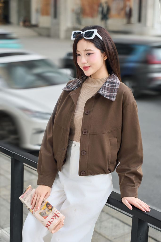  Áo khoác dạ ngắn mềm mịn cổ bẻ phối lót kẻ caro bo gấu 