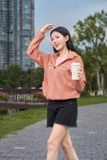  Áo khoác gió nữ Younger Airflex vải thô gió dáng lửng kéo khóa có mũ 
