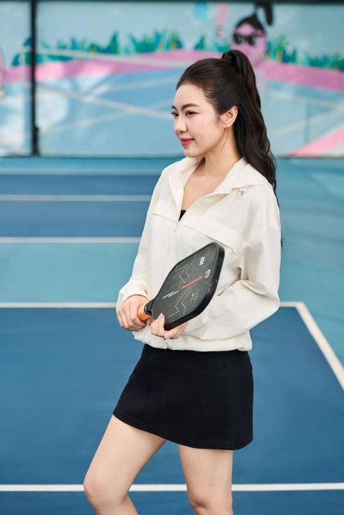  Áo khoác gió nữ Younger Airflex vải thô gió dáng lửng kéo khóa có mũ 