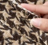  Áo khoác dạ kẻ lông thỏ nữ dáng ngắn họa tiết Lenorat 