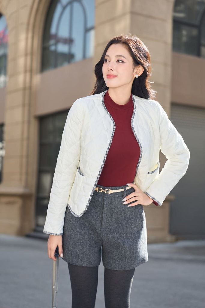  Áo phao nữ dáng ngắn cổ tròn phối viền chần bông siêu nhẹ 