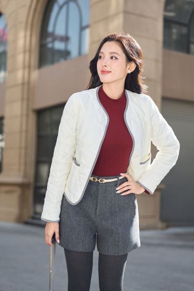  Áo phao nữ dáng ngắn cổ tròn phối viền chần bông siêu nhẹ 