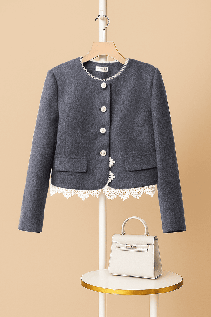  Áo khoác dáng ngắn cổ tròn phối gấu chất dạ 2 lớp có lót habutai 