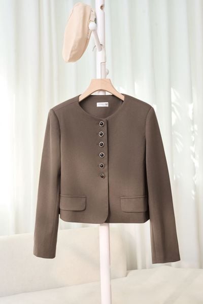  Áo khoác dạ ép nữ lót habutai dáng ngắn cổ tròn Delicate 