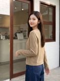  Áo kiểu dài tay cổ phối ren 