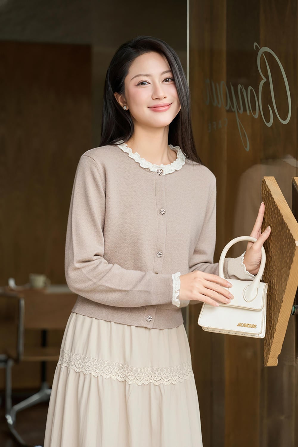 đi họp lớp mặc gì đẹp