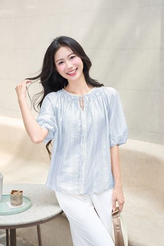 Áo kiểu họa tiết tay lỡ phối ren chất tơ mềm mại cổ phối