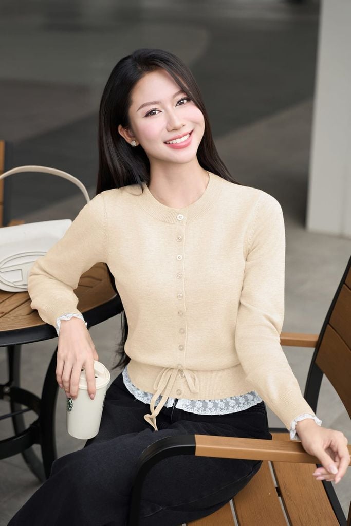  Áo len lông thỏ nữ Cardina dài tay cổ tròn thắt eo phối gấu 