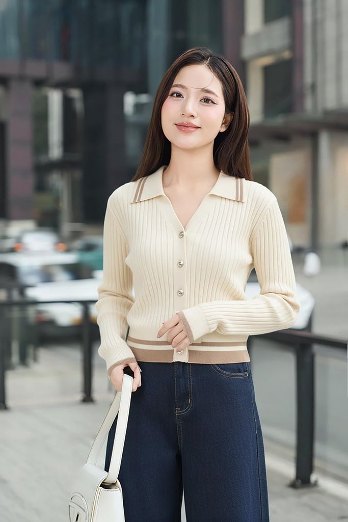  Áo len dài tay phối gấu 