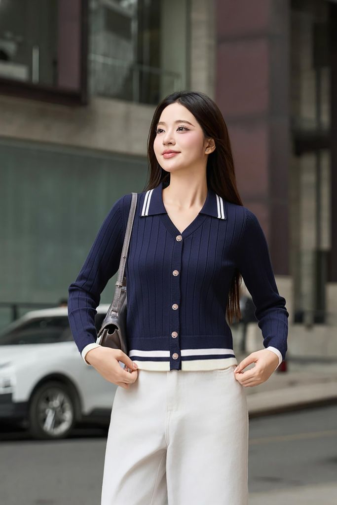  Áo len dài tay phối gấu 