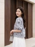  Áo linen suông kiểu cổ và gấu kết ren 