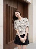  Áo linen suông kiểu cổ và gấu kết ren 