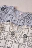  Áo linen suông kiểu cổ và gấu kết ren 