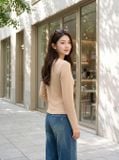  Áo nỉ mịn ôm vừa tay dài đính tag ngực 
