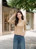  Áo nỉ mịn ôm vừa tay dài đính tag ngực 