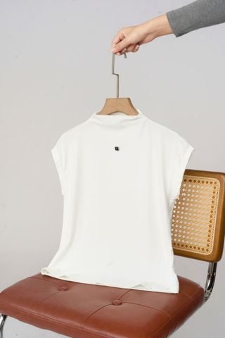 Áo nữ nỉ bông cotton dáng vai chờm cổ cao đính tag