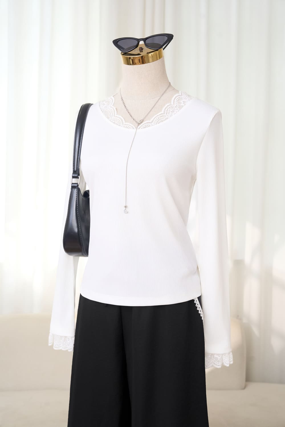 Áo tăm lạnh nữ Cardina dáng ôm cổ tròn có phối ren