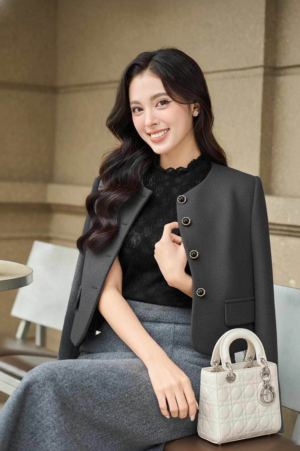 KHI QUẦN ÁO KHÔNG CHỈ LÀ VẢI VÓC MÀ LÀ 