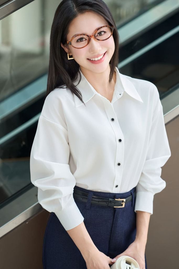  Áo sơ mi nữ Cardina vải thô tuyết cổ Đức dài tay dáng suông 