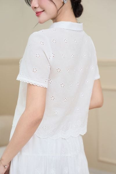  Áo sơ mi nữ vải thô phối ren cổ đức cộc tay 