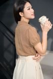  Áo sơ mi thô kẻ tay cộc cổ đức dáng ngắn trẻ trung 