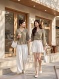  Áo kiểu dài tay ren dọc thân bèo gấu 