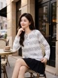  Áo thun dệt dáng suông nẹp cổ mở cài khuy 