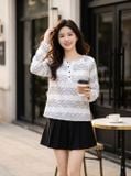  Áo thun dệt dáng suông nẹp cổ mở cài khuy 