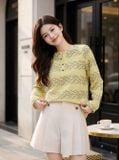  Áo thun dệt dáng suông nẹp cổ mở cài khuy 