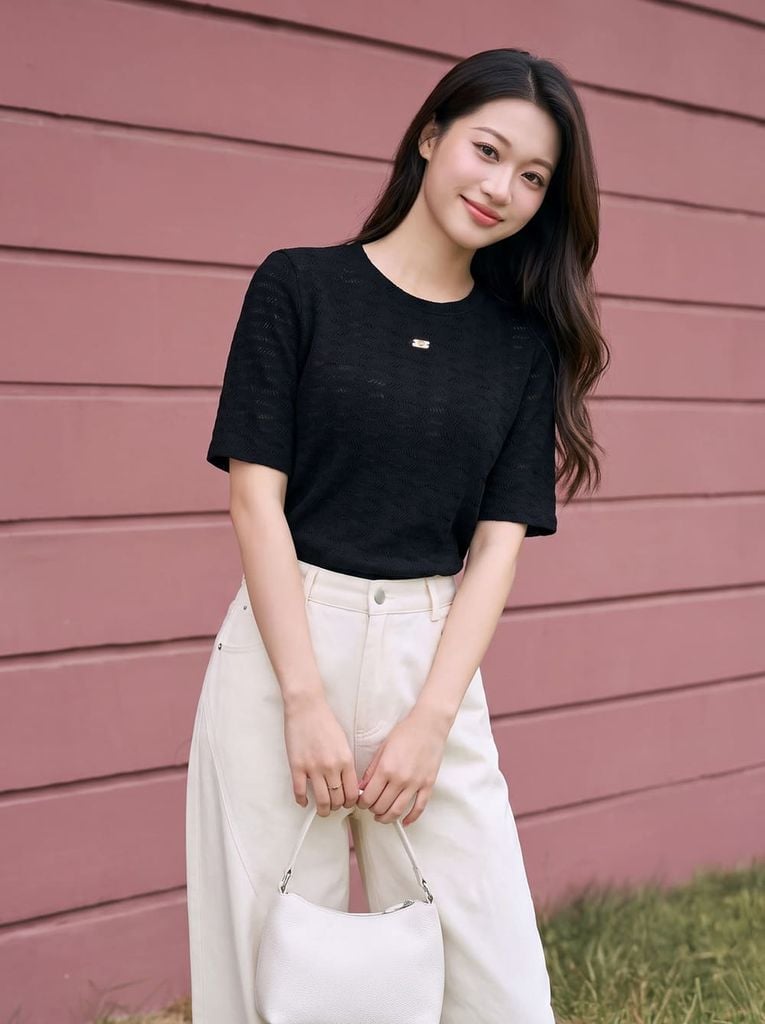  Áo thun giữ nhiệt tay lỡ đính tag ngực 