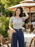  Áo thun nữ Cotton Zip tay cộc cổ tròn phối cúc trước 