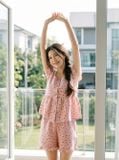  Bộ đùi đũi vân mây cổ vuông tay cánh tiên 