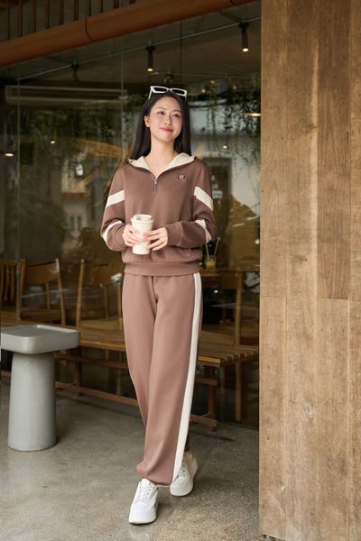  Quần dài thể thao bo gấu phối dọc sườn 