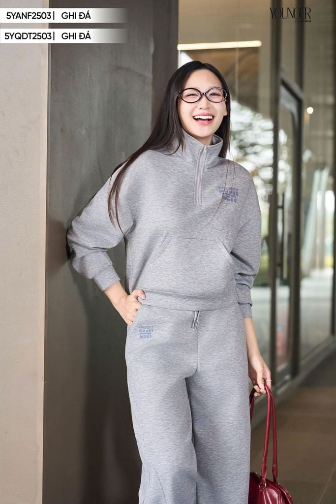  Áo hoodie cổ polo khóa chất nỉ umi mềm mại 