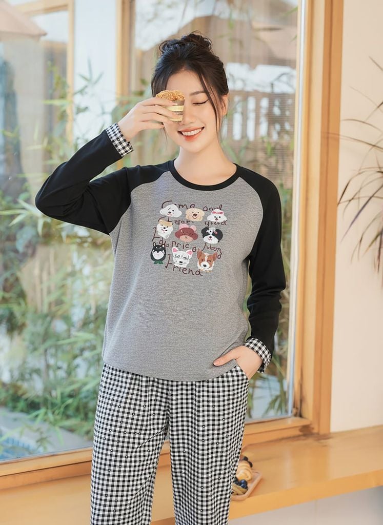  Bộ dài tay raglan Nỉ lông cừu quần thô kẻ suông dài in hình cổ tròn 