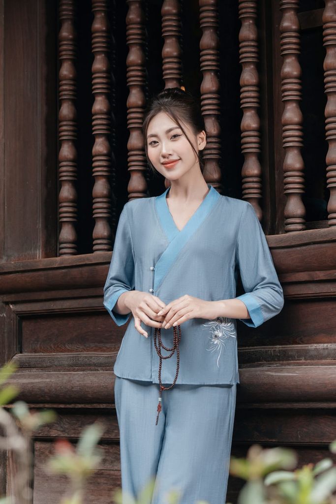  Quà tặng - Bộ pháp phục đi chùa Giao lĩnh cách tân chất đũi Bamboo 