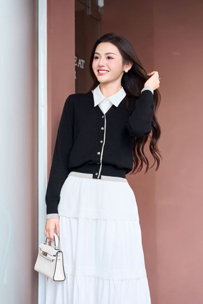  Áo khoác cardigan len lông thỏ phối nẹp bo gấu suông nhẹ 