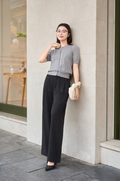  Quần Umi suông kẻ cạp cao 