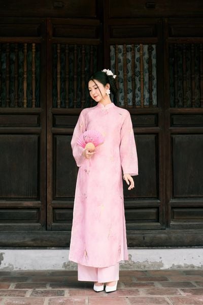  Áo dài Xuân An chất tơ in 3D Trúc Nhũ có lót chiffon (Giá chưa kèm quần) 