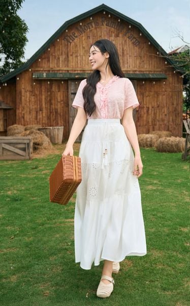  Chân váy Maxi thô thêu cạp chun phối dây mộc tinh tế 