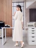  Đầm gân dọc cổ tròn trang trí ren 