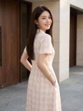  Đầm sơ mi thô kẻ cổ v có trang trí ngực 