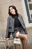  Áo khoác nữ dạ Tweed Narci dáng ngắn phối viền nhung 