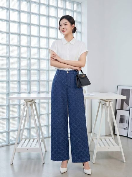  Quần denim dáng suông họa tiết ô trám lấp lánh 