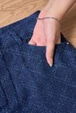  Quần denim dáng suông họa tiết ô trám lấp lánh 